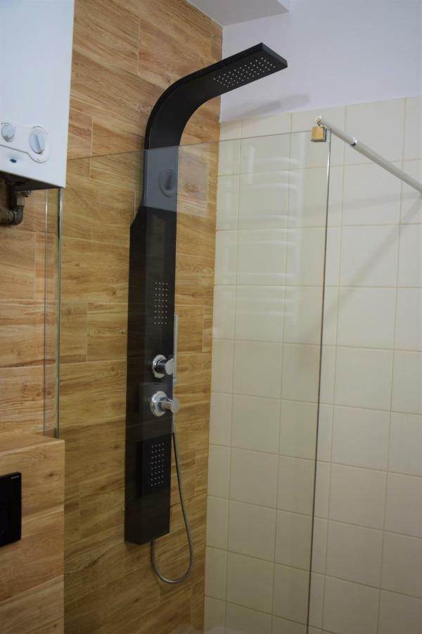 Apartament 2-Pokojowy Gdynia Swietojanska Bagian luar foto